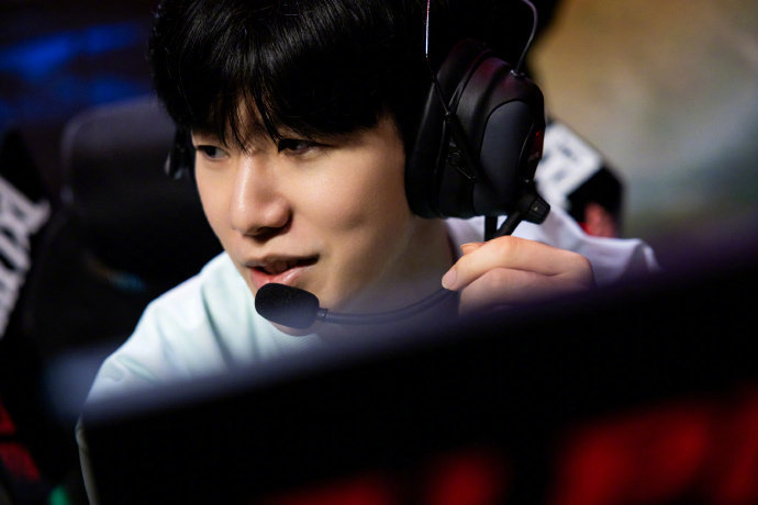 的进攻核心 的进攻核心