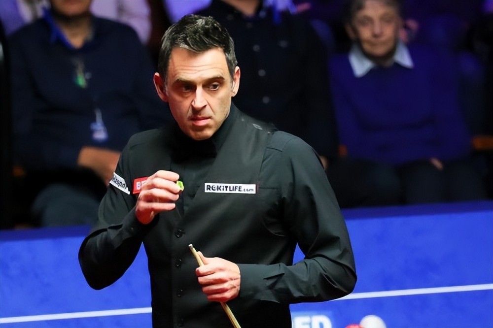 更大的阵容 更大的阵容