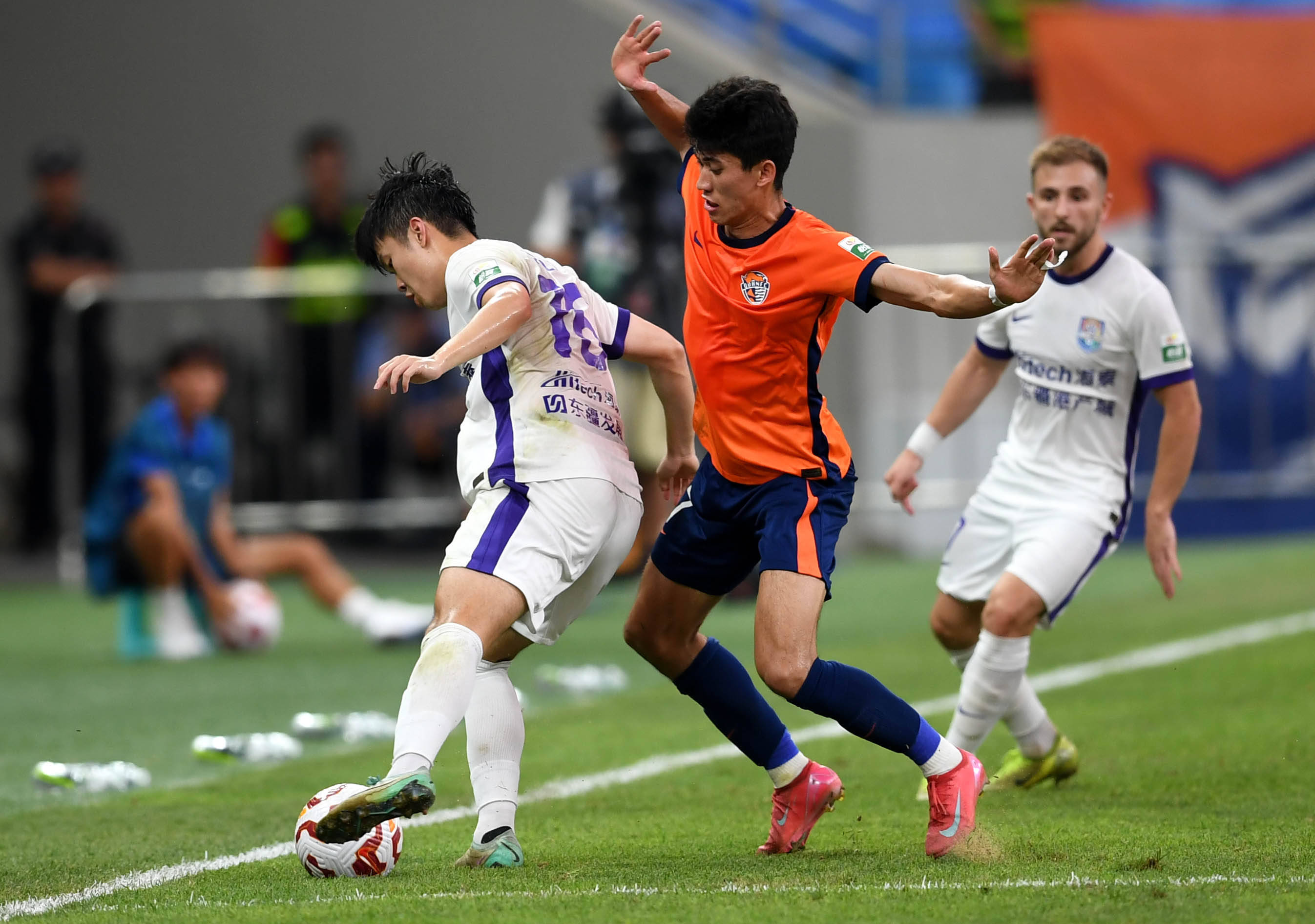 取得此场完 取得此场完