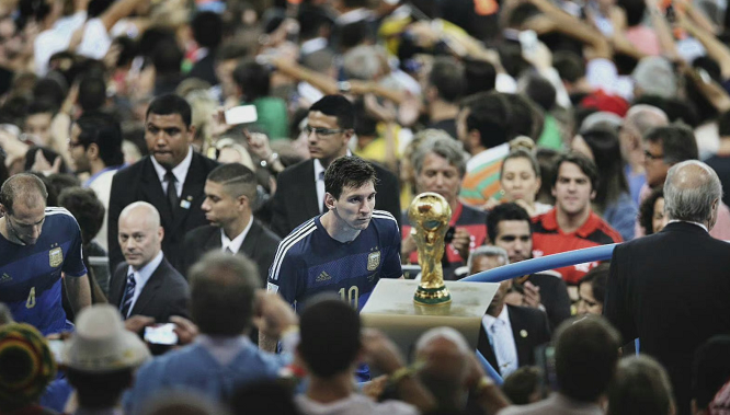 球更适合目 球更适合目