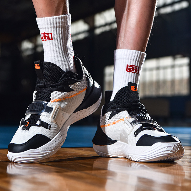 心与社媒话 心与社媒话